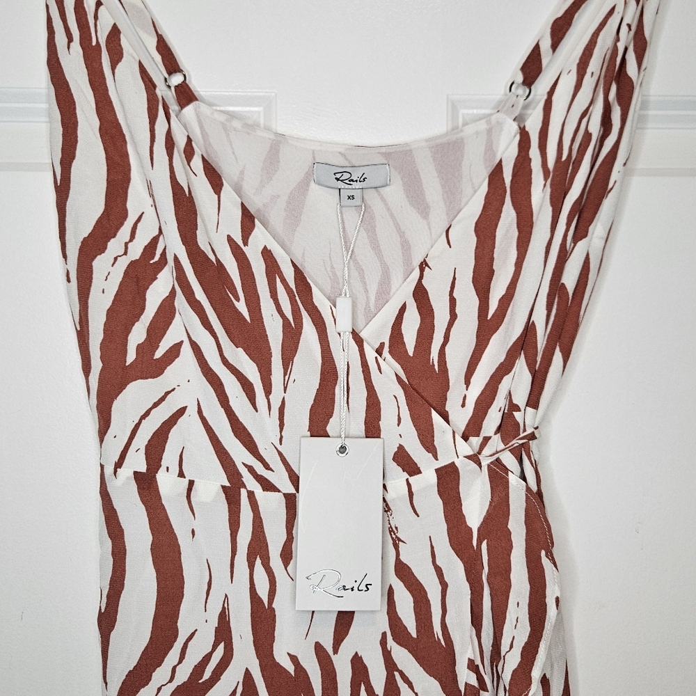 Rails Revolve Frida Rust Zebra Ruffle Wrap Midi Dress NWT XS - Picture 5 of 10